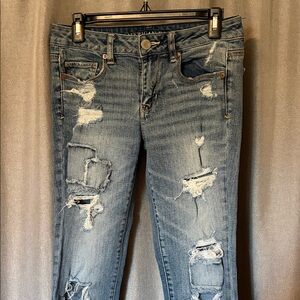 American Eagle Outfitters Ripped Skinny Jeans